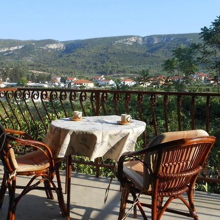Apartment Groundfloor Йелса Екстериор снимка