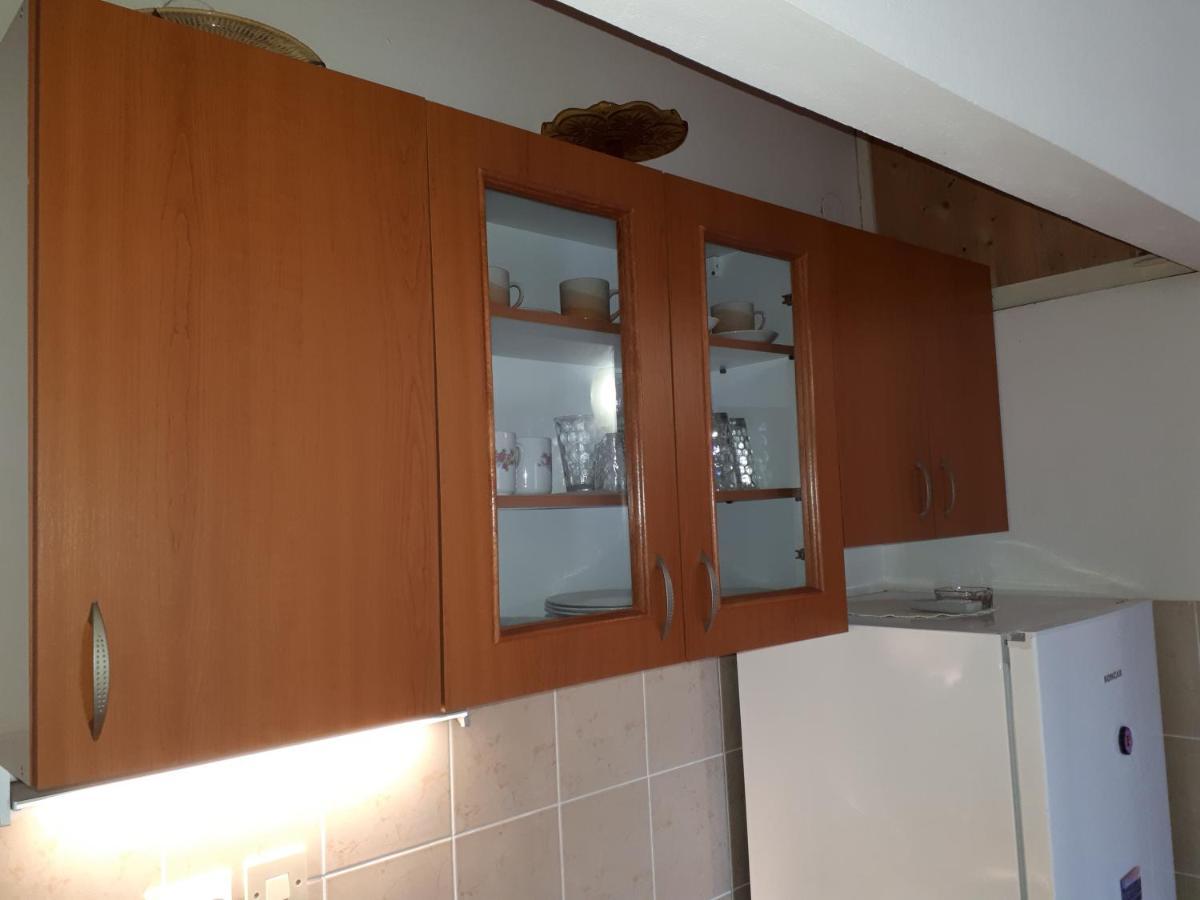 Apartment Groundfloor Йелса Екстериор снимка