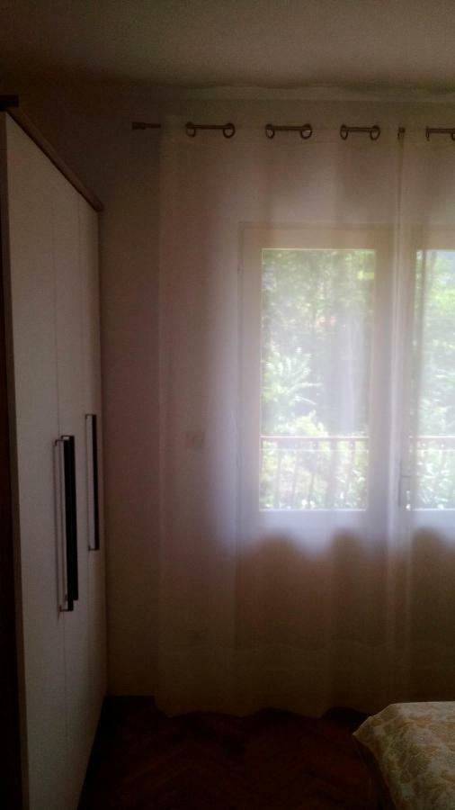 Apartment Groundfloor Йелса Екстериор снимка